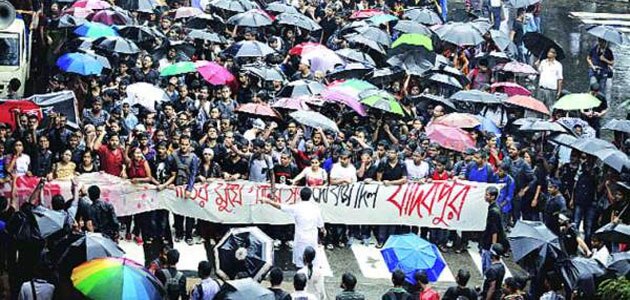 যাদবপুরে ছাত্রীর যৌন নিগ্রহের ঘটনায় পাঁচ সদস্যের তদন্ত কমিটি, নিরপেক্ষতা নিয়ে উঠছে প্রশ্ন