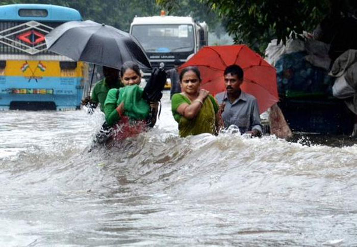 কেন জলে ডোবে ঠাকুরপুকুর, শীলপাড়া, রবীন্দ্রনগর, বড়িশা?