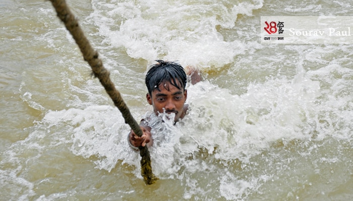 আঁকরে ধরার স্বধীনতা 