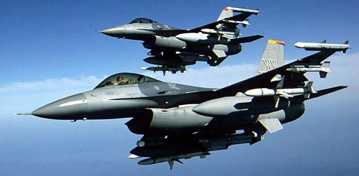 ভারতের বিরুদ্ধে পাকিস্তানের যুদ্ধের প্রস্তুতি! ইসলামাবাদের আকাশে নাকি উড়ছে &#039;F-16 বিমান&#039;