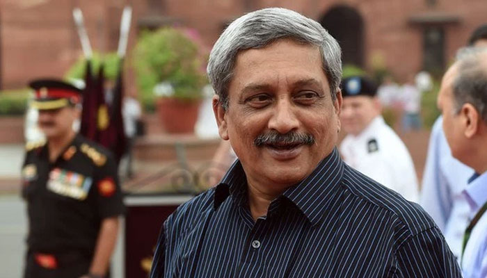 জনসভায় বিতর্কিত মন্তব্য, প্রতিরক্ষা মন্ত্রী মনোহর পারিক্করকে শোকজ নির্বাচন কমিশনের জনসভায় বিতর্কিত মন্তব্য, প্রতিরক্ষা মন্ত্রী মনোহর পারিক্করকে শোকজ নির্বাচন কমিশনের
