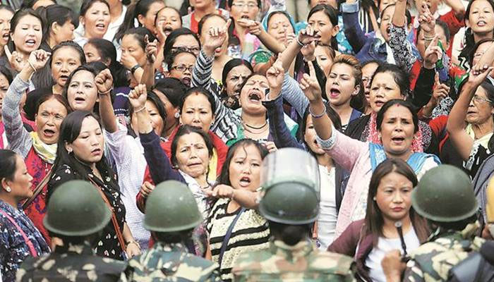 আন্দোলনের শুরুতেই জোর ধাক্কা মোর্চার, &#039;বন্‍ধ বেআইনি&#039; জানালো হাইকোর্ট  