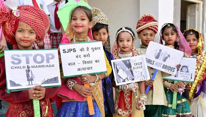 &#039;নাবালিকা স্ত্রীর সঙ্গে সেক্স দণ্ডনীয় নয়!&#039; সুপ্রিম কোর্টে প্রবল ভর্ৎসনার মুখে কেন্দ্র