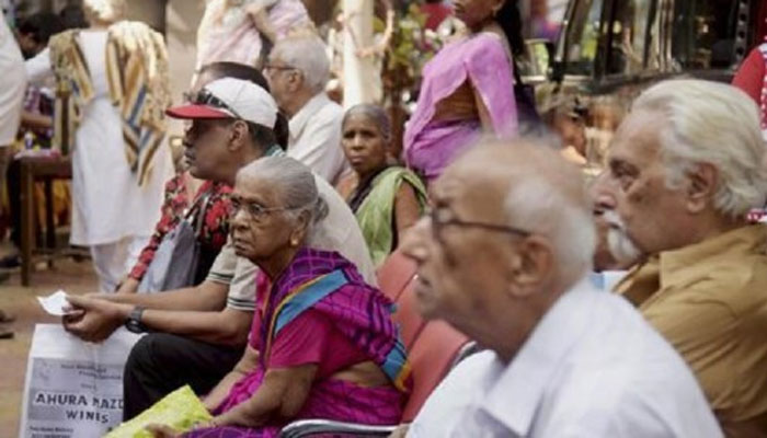 ন্যাশনাল পেনশন স্কিমে বয়সসীমা বেড়ে হল ৬৫