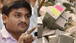 গুজরাটে উল্টে গেল ইভিএমবাহী ট্রাক, ষড়যন্ত্রের ইঙ্গিত হার্দিক প্যাটেলের