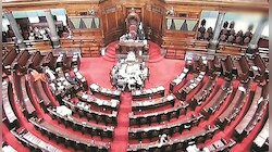 কোনও অবস্থাতেই স্থায়ী কমিটিতে পাঠানো হবে না তিন তালাক বিল, সিদ্ধান্ত সরকারের