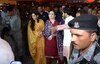 Nita Ambani holds daughter-in-law Shloka Mehta's hand in Siddhivinayak temple 1233333333
