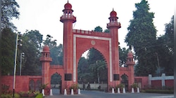 জিন্নাহর ছবি ঘিরে উত্তপ্ত আলিগড়, বন্ধ ইন্টারনেট পরিষেবা 