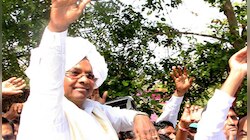 কোনও দলিত মুখ্যমন্ত্রী হলে পদ থেকে সরে দাঁড়াব, ঘোষণা সিদ্দারামাইয়ার  