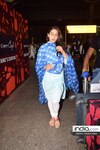 Sara Ali Khan Looks Like Young Amrita Singh In Traditional Wear As She Returns From Hyderabad 6