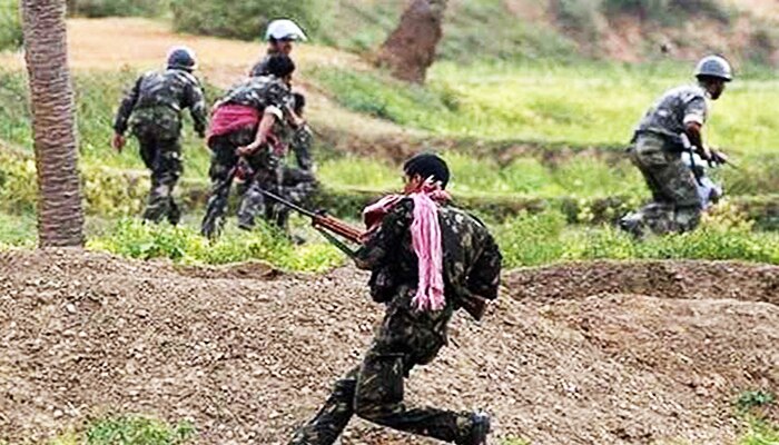 সুকমার জঙ্গলে ভয়ঙ্কর গুলির লড়াই, নিরাপত্তা বাহিনীর মোক্ষম আঘাতে হত ১৪ মাওবাদী