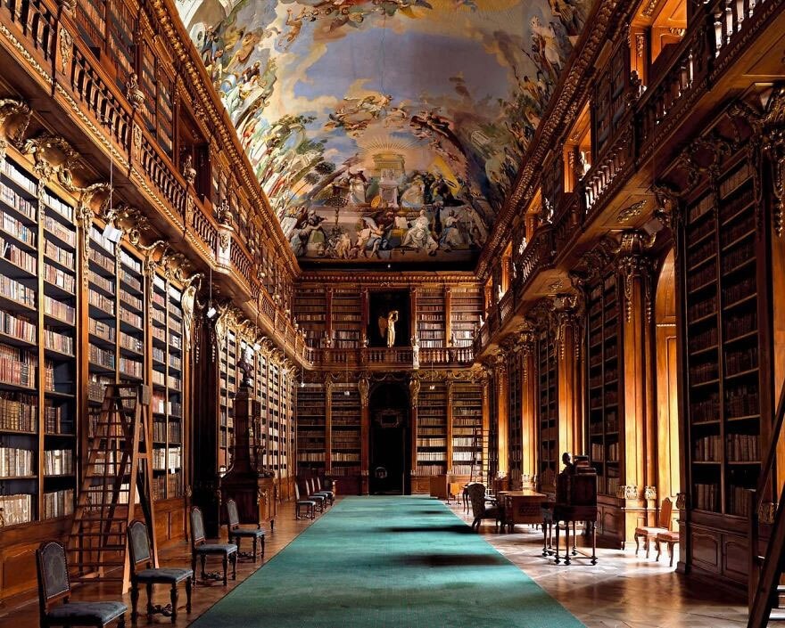 Library_12