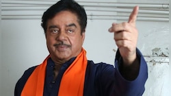 এখন একজোট হওয়ার সময়, মতভেদ থাকুক, মনভেদ যেন না হয়: শত্রুঘ্ন সিনহা