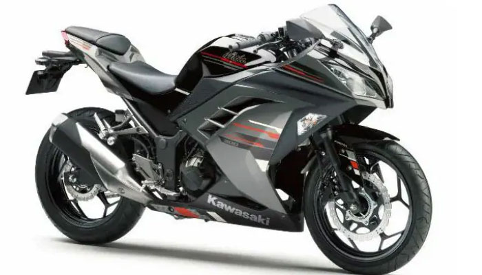 নতুনভাবে আসছে Kawasaki Ninja 300