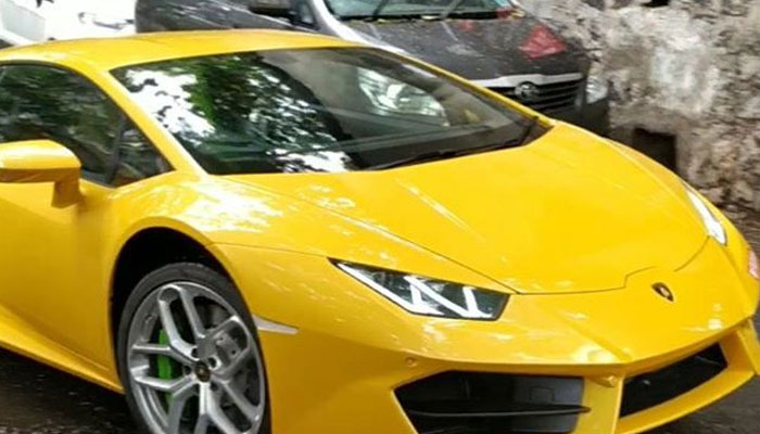 Lamborghini Huracan কিনলেন ইমরান হাশমি