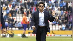 টেস্ট ক্রিকেট বাঁচানো যায় কীভাবে, টোটকা দিলেন সচিন তেন্ডুলকর