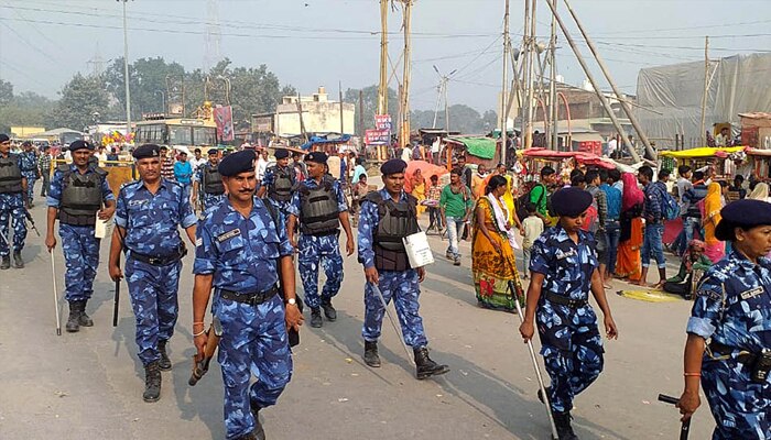 অযোধ্যা মামলার রায় বেরনোর আগে সব রাজ্যকে আগাম সতর্কবার্তা স্বরাষ্ট্রমন্ত্রকের