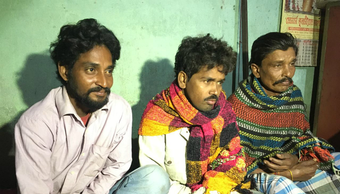 মায়ের চিকিত্সার জন্য দরকার অর্থ, ঝুঁকি নিয়েই কুঁয়োয় নেমে দেহ উদ্ধার মেঘনাদের মায়ের চিকিত্সার জন্য দরকার অর্থ, ঝুঁকি নিয়েই কুঁয়োয় নেমে দেহ উদ্ধার মেঘনাদের