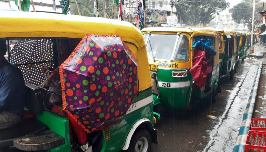 Scattered spell of rain in Kolkata