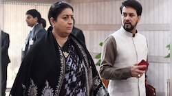 মহিলারা কি বোঝেন না কাকে ভোট দিতে হবে!, কেজরিকে নিশানা স্মৃতি ইরানির