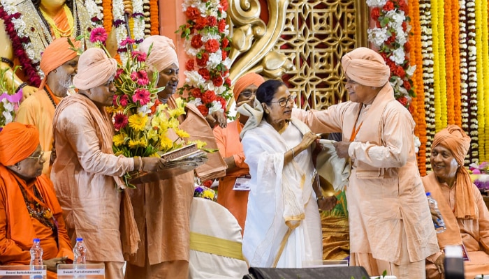 বাজেটে মুসলিমদের বরাদ্দ বেশি, মমতা সকালে নমাজ পড়েন, বিকেলে পুজো দেন: দিলীপ