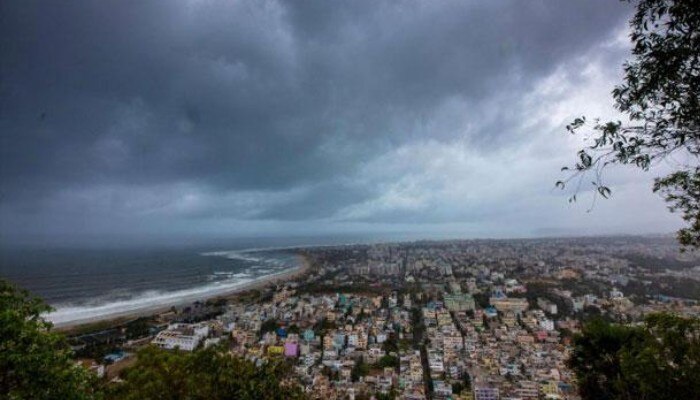 ১৩ টি দেশের সাইক্লোনোর নাম রাখল ভারত