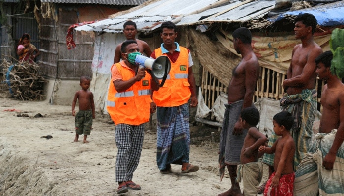 আসছে নিসর্গ