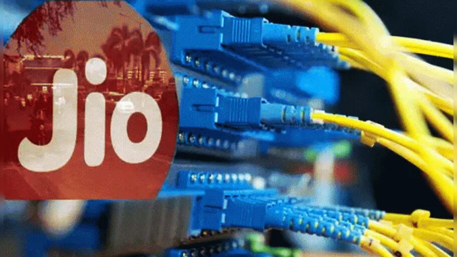 Jio brings free Amazon Prime subscription for selective JioFiber plans!