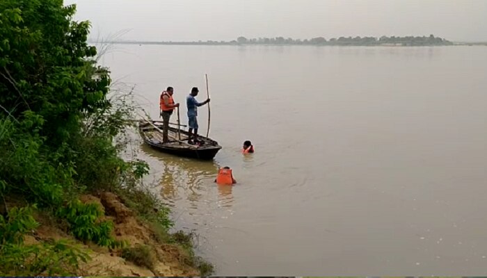 নিজস্ব চিত্র