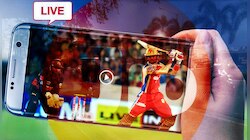 বিনামূল্যে লাইভ IPL 2020 দেখার সুযোগ! দু’টি দুর্দান্ত রিচার্জ প্ল্যান আনল Jio