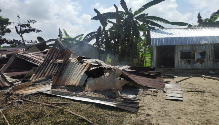 হাঁসখালিতে নাবালিকাকে গণধর্ষণ, নিষ্ক্রিয় পুলিস, জনরোষ আছড়ে পড়ল অভিযুক্তের বাড়িতে