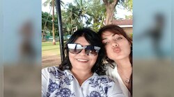 ছেলে, মেয়েকে ছাড়া বাঁচতে হলে আত্মহত্যা করবেন! মুখ খুললেন রিয়ার মা 