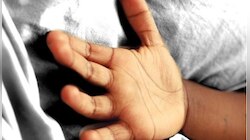 ডায়রিয়া নিয়ে টানা তিন ঘণ্টা পড়ে হাসপাতালের বেডে, বিনা চিকিৎসাতেই প্রাণ হারাল শিশু