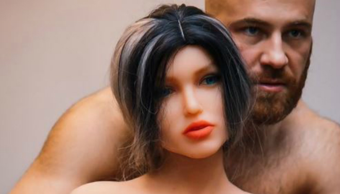 Қызыл жамбас диарея Орындаушылардың юбка астындағы порнофотосуреттері