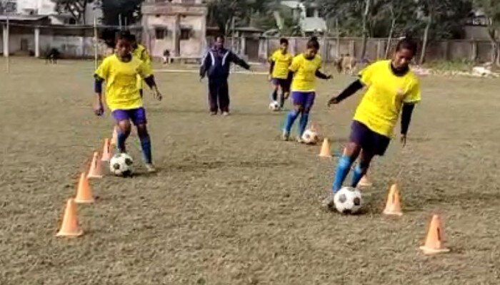 বিশ্বকাপে খেলার হাতছানি, ট্রায়ালে ডাক পেলেন দক্ষিণ দিনাজপুরের ৫ মহিলা ফুটবলার