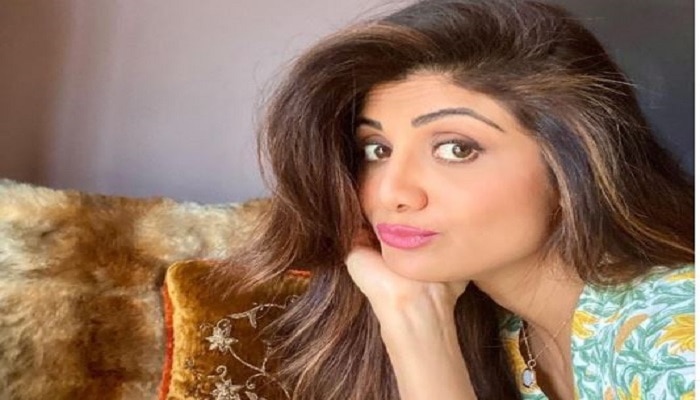 ক্যামেরার সামনে হু হু করে কাঁদছেন Shilpa Shetty, ভাইরাল ভিডিয়ো ক্যামেরার সামনে হু হু করে কাঁদছেন Shilpa Shetty, ভাইরাল ভিডিয়ো