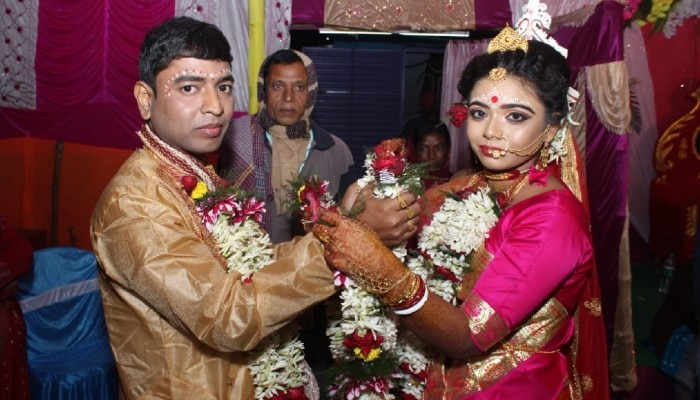 কেশপুরে বিয়ের ১৫ দিন পর ভয়াবহ পরিণতি অধ্যাপকের, অভিযুক্ত স্ত্রী কেশপুরে বিয়ের ১৫ দিন পর ভয়াবহ পরিণতি অধ্যাপকের, অভিযুক্ত স্ত্রী