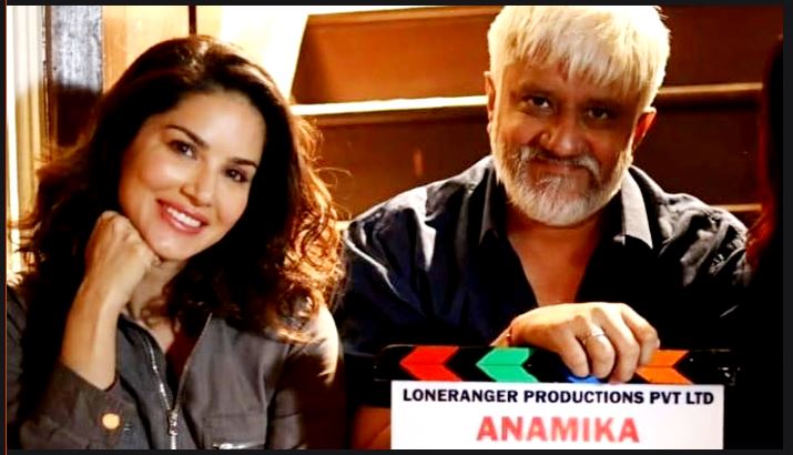 &#039;৩৮ লক্ষ টাকা না দিলে ছাড় নেই&#039;, Sunny Leone-র শ্যুটিং সেটে গুন্ডাদের হানা