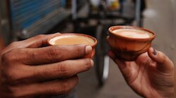 খিদে পেলেই চা নয়, পান করুন মেপে, পরামর্শ নিউট্রিশনিস্টদের