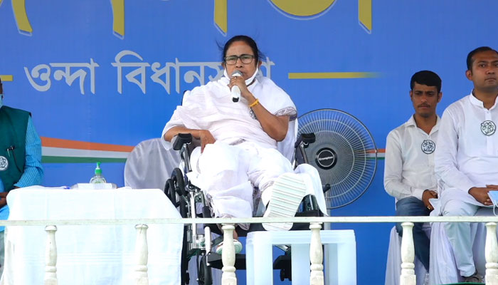 WB Assembly Election 2021: মোদীর মতো একটাও মিথ্যেবাদী দেখেনি, বাঁকুড়ার সভা থেকে নিশানা মমতার