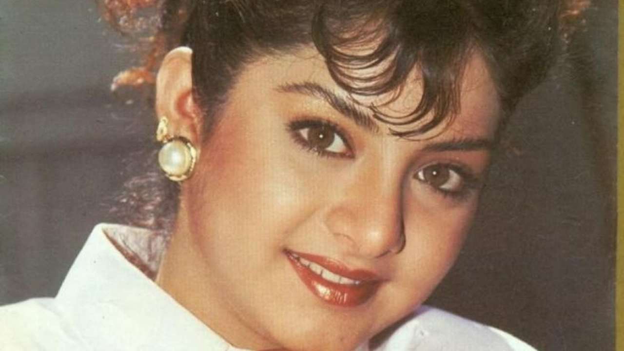 Divya Bharti Death Anniversary Accident Suicide Or Murder A Blow By