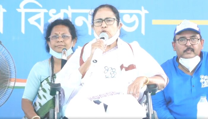 WB Election Voting Live Update: আগামিকাল শীতলকুচি যাচ্ছেন Mamata, শাহের পদত্যাগের দাবিতে মিছিল