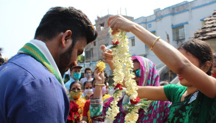 উৎসব তোলা থাক, মহামারী কেটে গেলে খেলা হবে সবুজ আবির: Manoj Tiwary