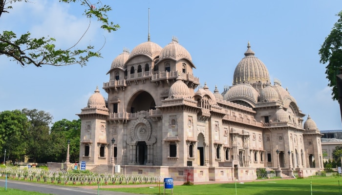 Covid মোকাবিলায় সামিল Belur Math, ৬০ শয্যার সেফ হোমের ব্যবস্থা