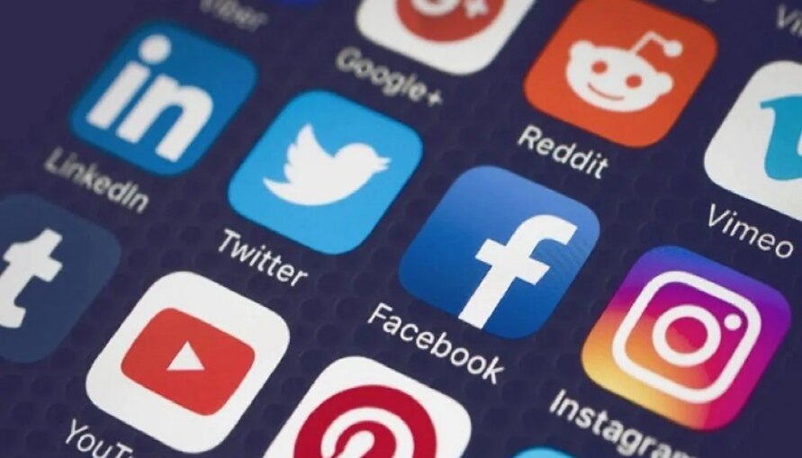 বিধি মানতে রাজি? 'শীঘ্র, সম্ভব হলে আজই জানান', ফেসবুক-টুইটারকে কড়া চিঠি কেন্দ্রের 