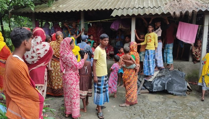  খুনের ঘটনার রাজসাক্ষী হওয়ায় যুবককে হত্যার অভিযোগ, থমথমে কুলপি 