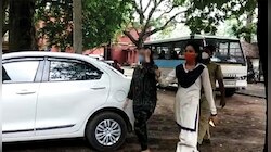 মেডিক্যাল কলেজে ভর্তি করিয়ে দেওয়ার নামে ১২ লাখ টাকা নিয়ে উধাও, ধৃত ২
