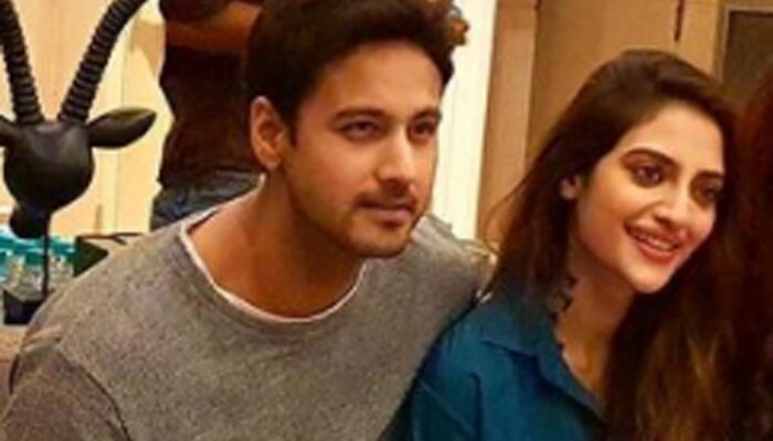 Nusrat Jahan-Yash Dasgupta: &#039;আমি তোমার সঙ্গে একমত&#039;, প্রকাশ্যে কথোপকথন যশরতের, নেটিজেনদের আক্রমণ