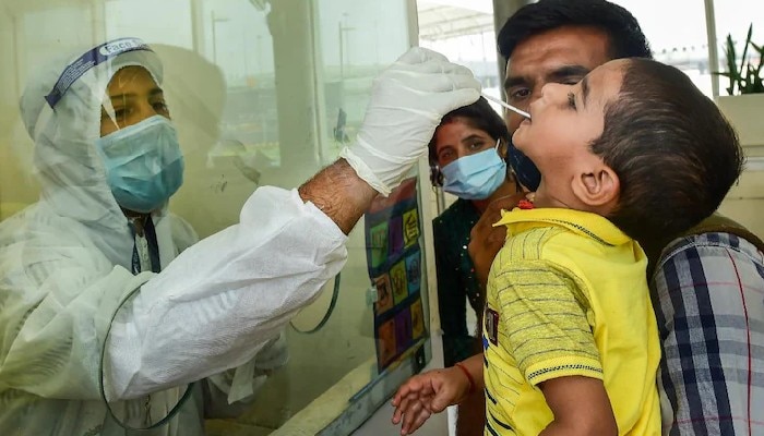 How many people got vaccine in India?