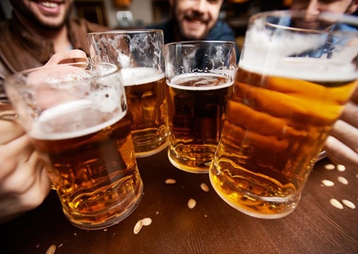  up to an average of 15 grams of alcohol daily, were linked with smaller reductions in risk